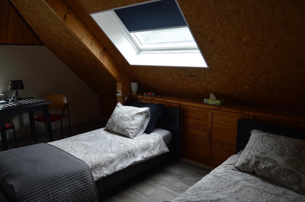 De Pompstee Rolde Bed and Breakfast Værelse billede