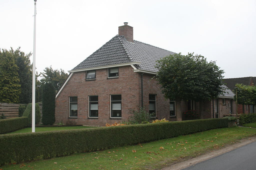 De Pompstee Rolde Bed and Breakfast Eksteriør billede